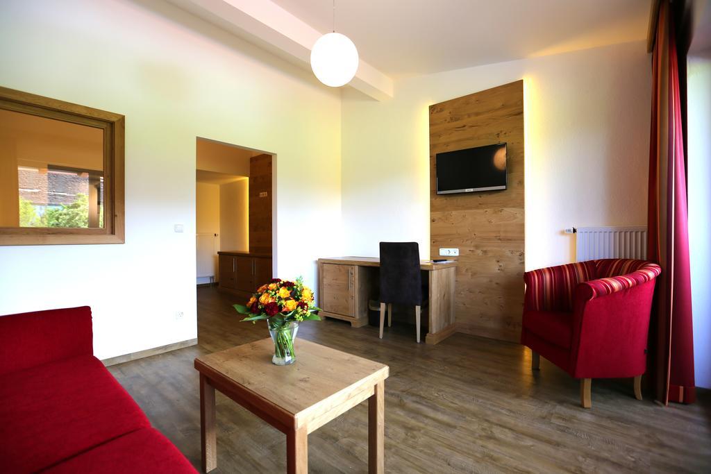 Hotel Friedenseiche Бенедиктбоєрн Екстер'єр фото