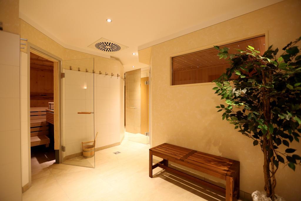 Hotel Friedenseiche Бенедиктбоєрн Екстер'єр фото