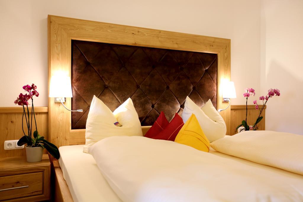 Hotel Friedenseiche Бенедиктбоєрн Екстер'єр фото
