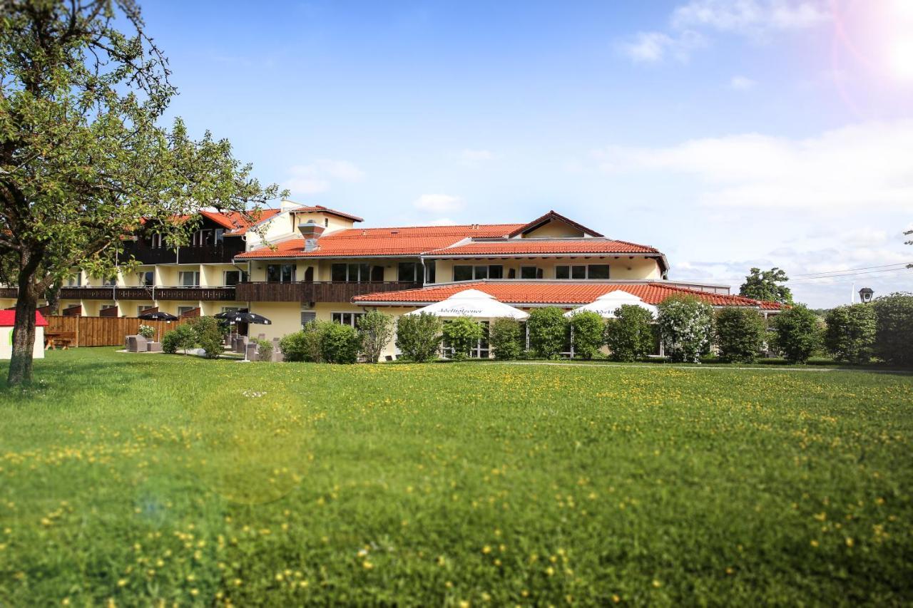 Hotel Friedenseiche Бенедиктбоєрн Екстер'єр фото